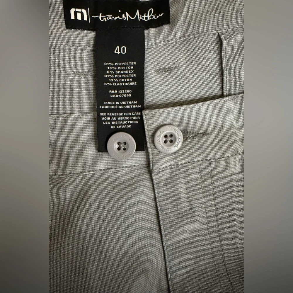 Travis Mathew Golf Shorts - Picture 5 of 6